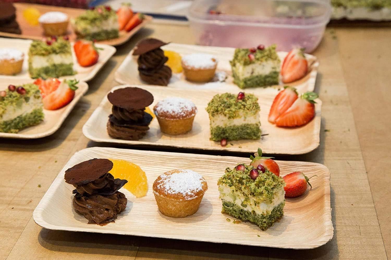 Areca Leaf Rectanglar Plates | Export Quality | 100%, Eco-Friendly, Compostable, Biodegradable, Disposable Palm Leaf Plates for Party, Wedding, Events (9x6 inch, 10)